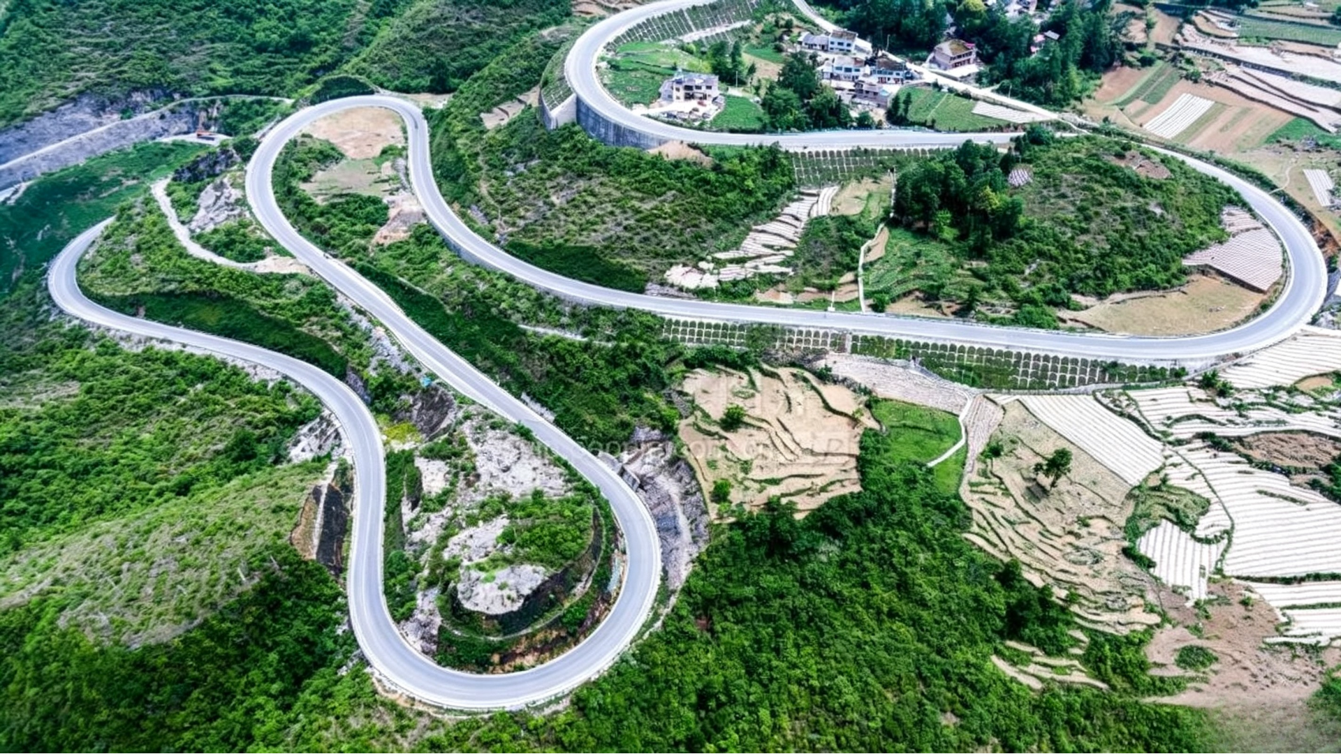 贵州省信访局四级联动视频接访 背景